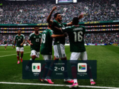 GRUP A : Mexico vs Afrika Selatan (2-0)